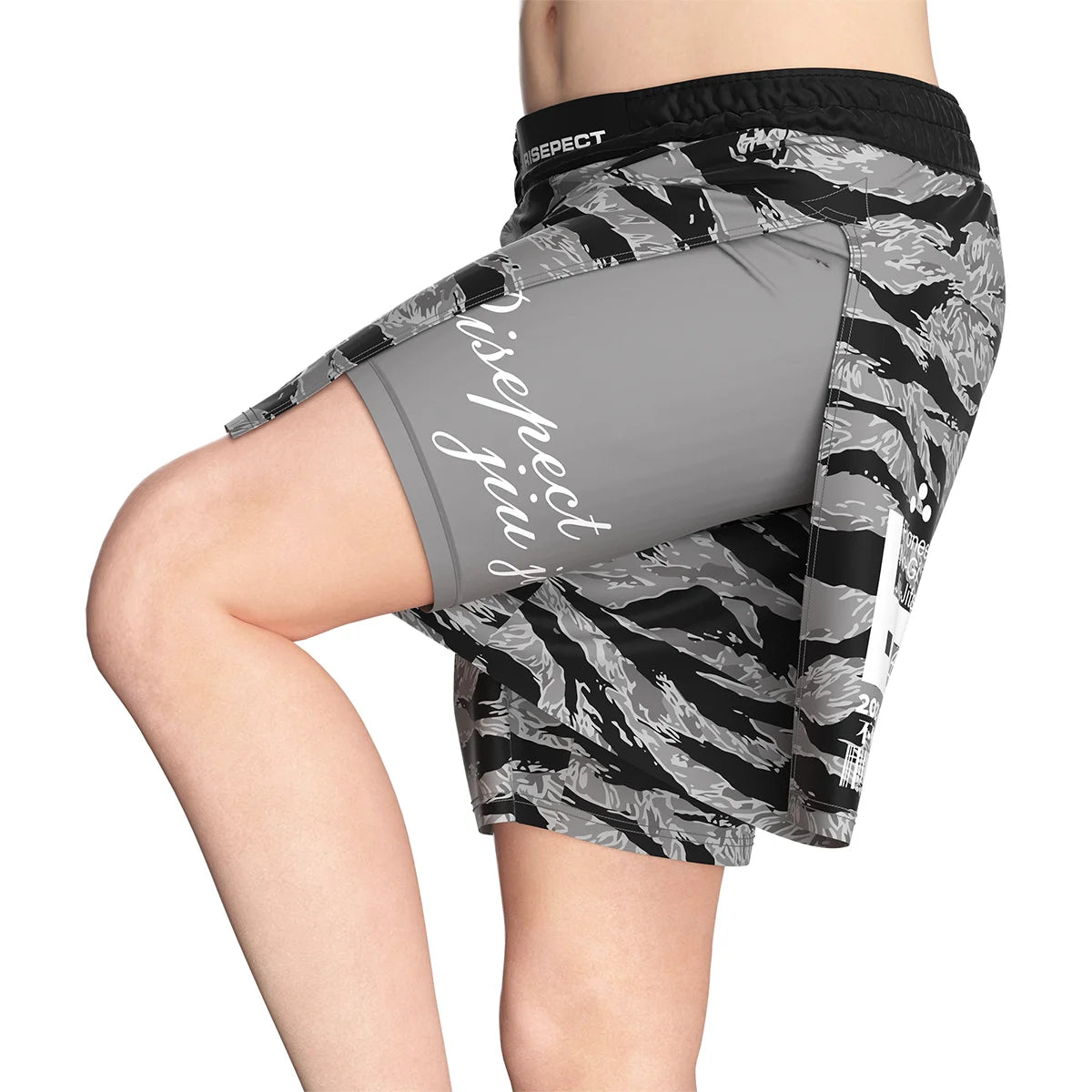 The High Slit Details of Gladiator 2 in 1 Shorts Grey Tiger Steel Grip